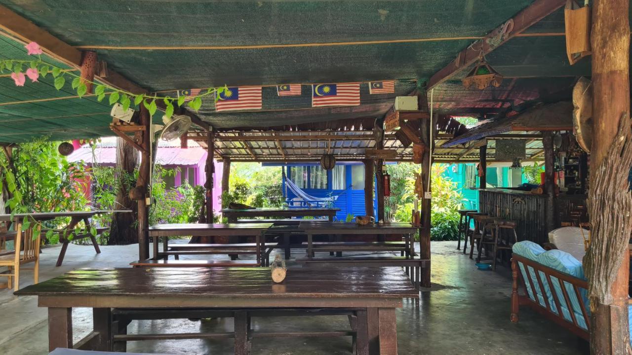 Gecko Guesthouse Пантай Ченанг Екстериор снимка
