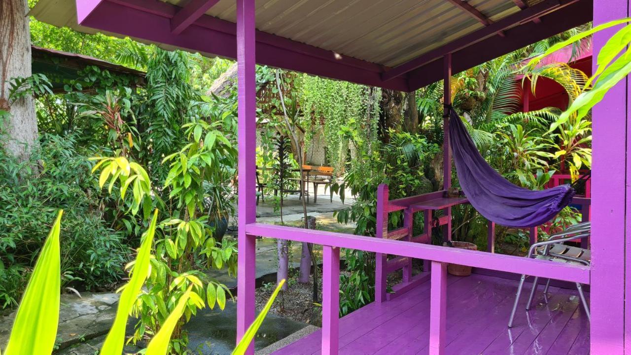 Gecko Guesthouse Пантай Ченанг Екстериор снимка