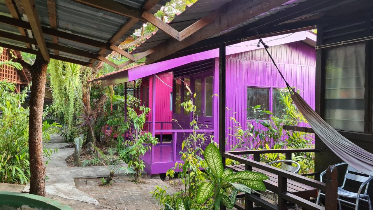 Gecko Guesthouse Пантай Ченанг Екстериор снимка
