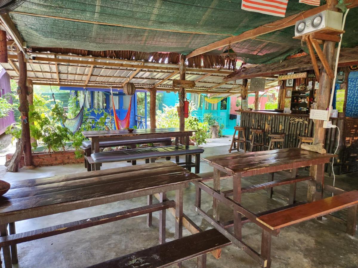 Gecko Guesthouse Пантай Ченанг Екстериор снимка