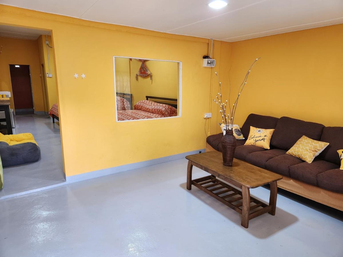 Gecko Guesthouse Пантай Ченанг Екстериор снимка